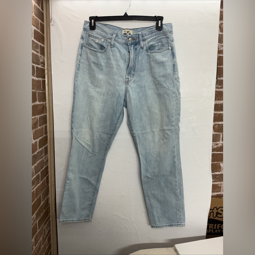 Madewell women's Light Wash Straight Jeans